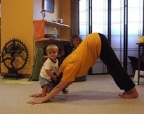 Mommy assist in Mountain